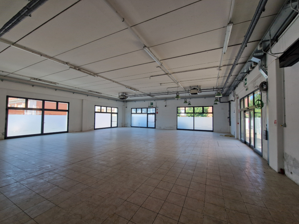 Capannone - Image 18