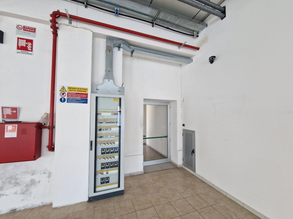 Capannone - Image 11