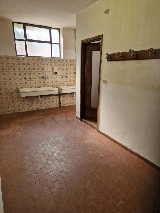 Capannone - Image 20