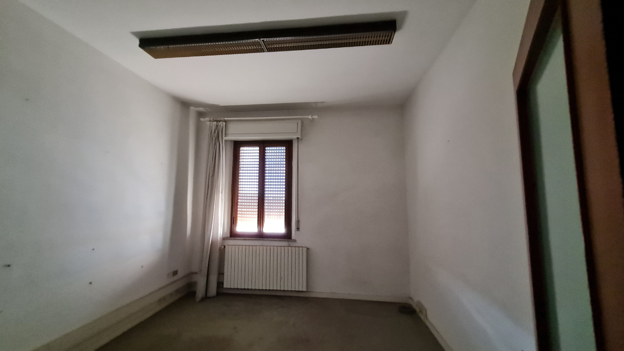 Edificio Direzionale - Image 32