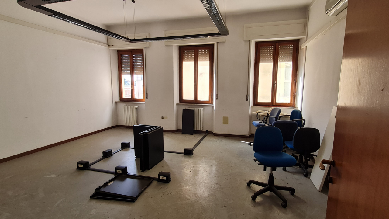 Edificio Direzionale - Image 28