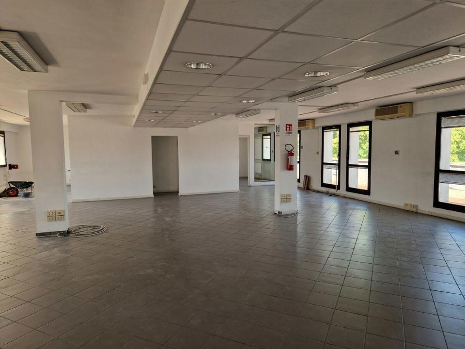 Edificio Direzionale - Image 8