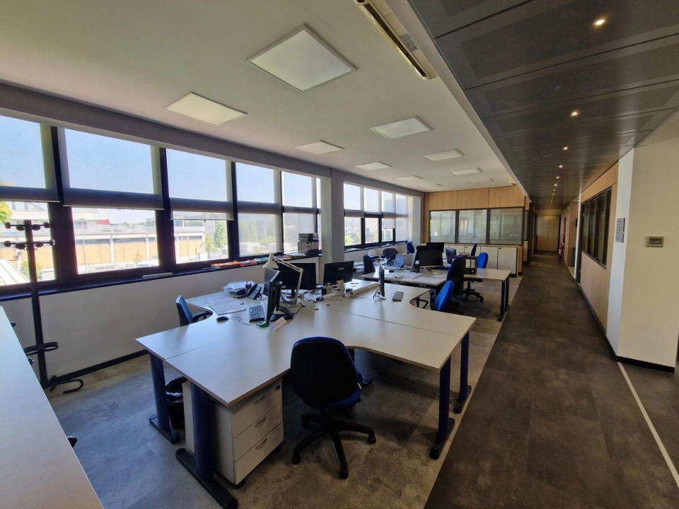 Edificio Direzionale - Image 14