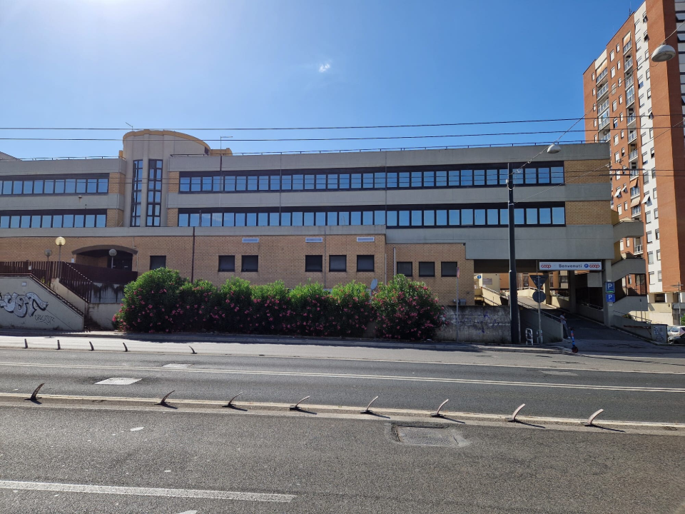 Edificio Direzionale - Image 14