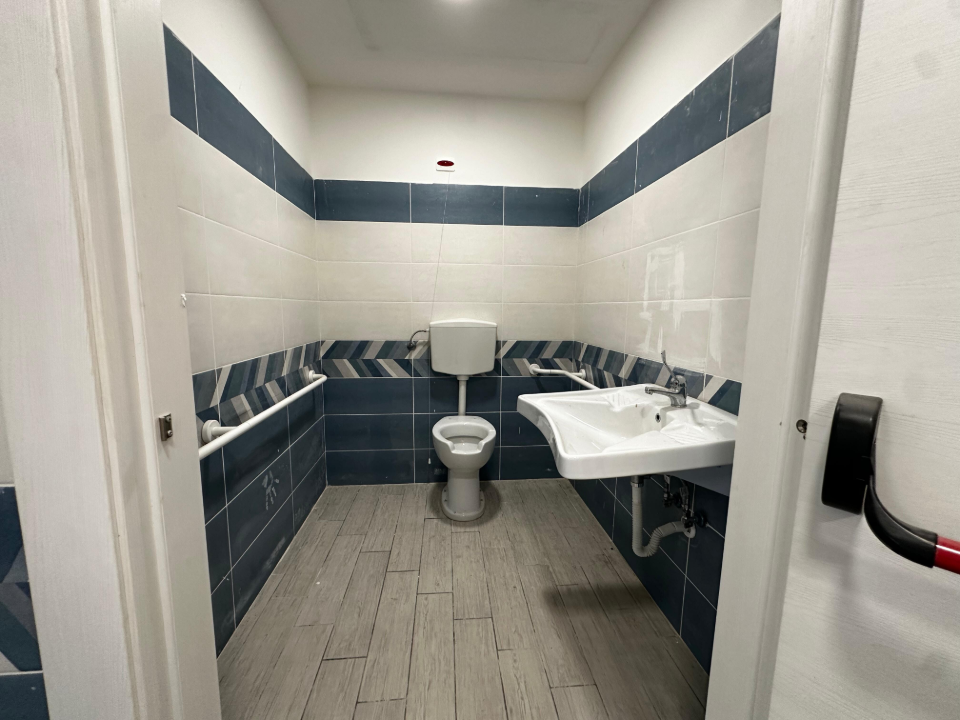 Edificio Direzionale - Image 20