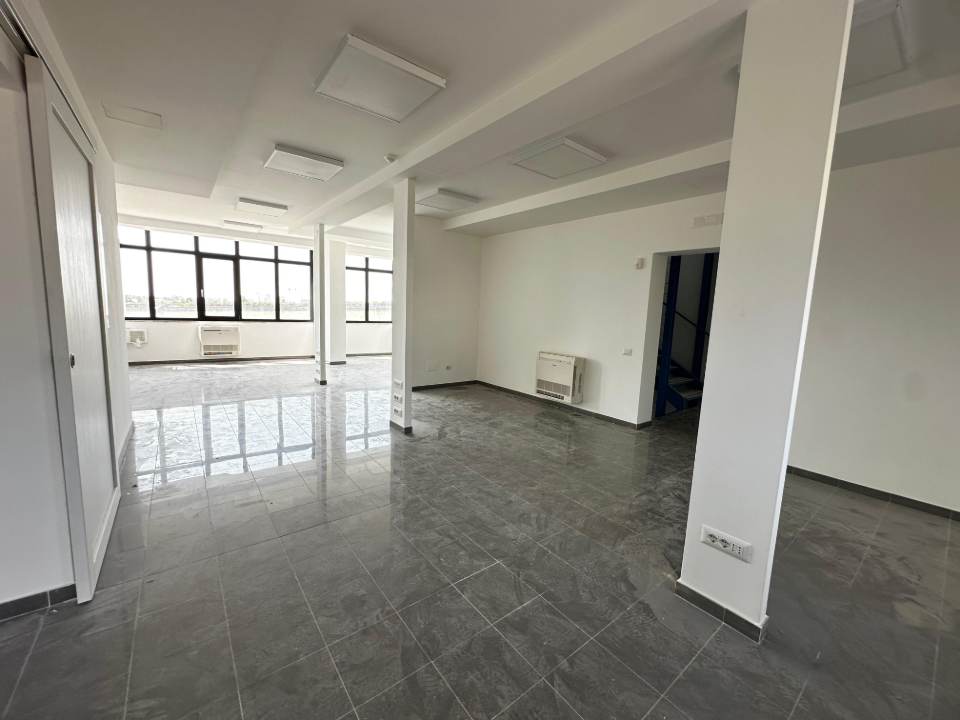 Edificio Direzionale - Image 10