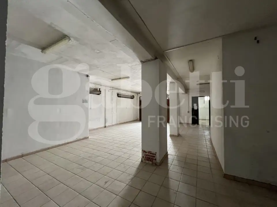 Magazzino - Image 34