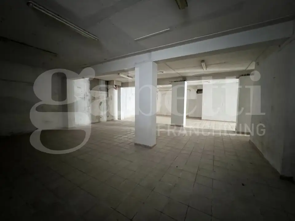 Magazzino - Image 33