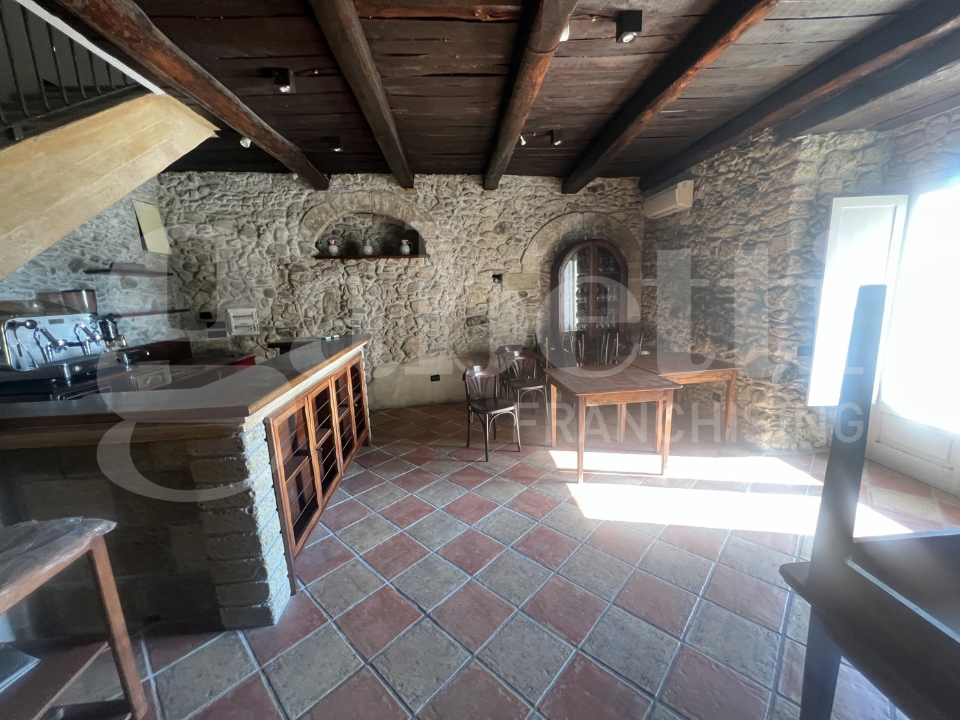 Villa - Image 19