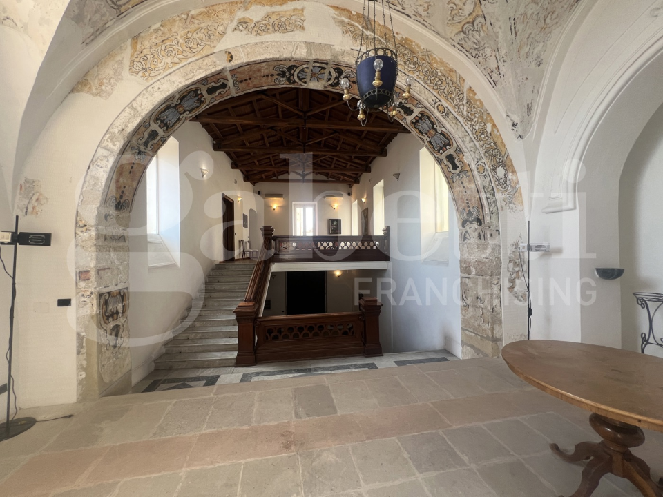 Villa - Image 28