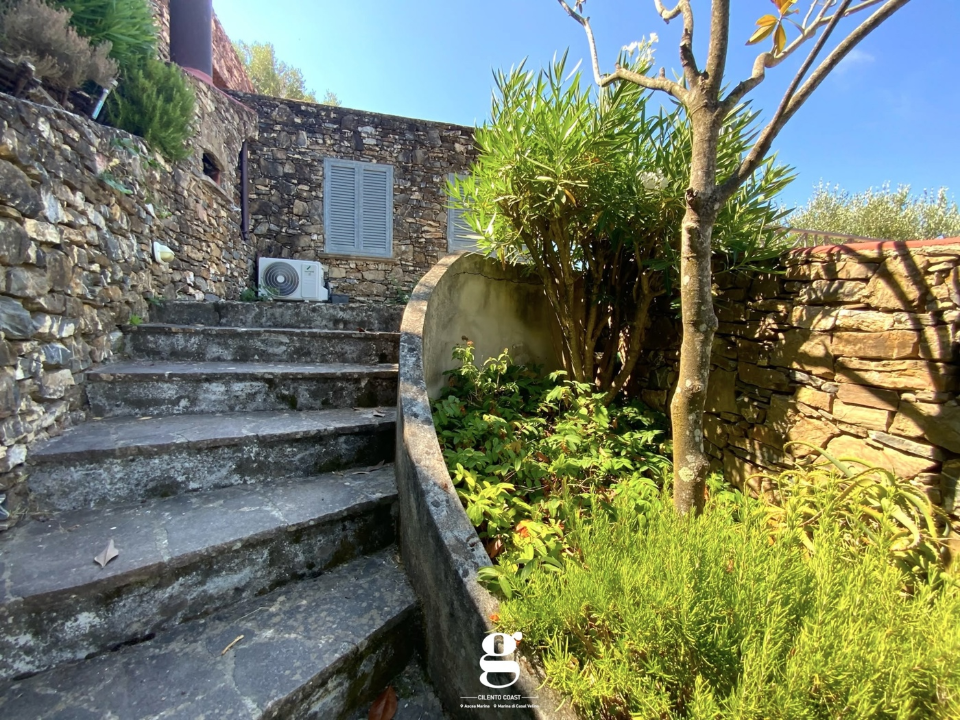 Villa - Image 9