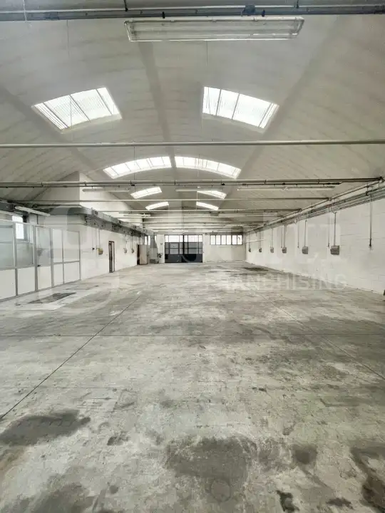 Capannone - Image 11