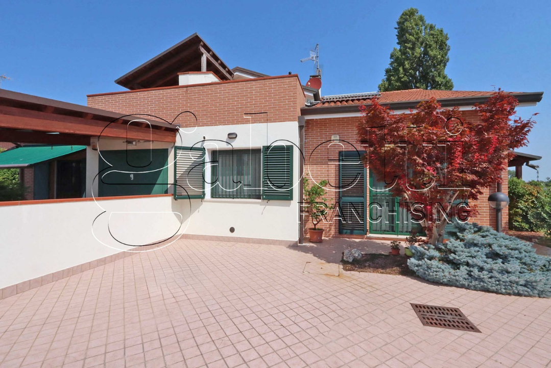 Villa - Image 39