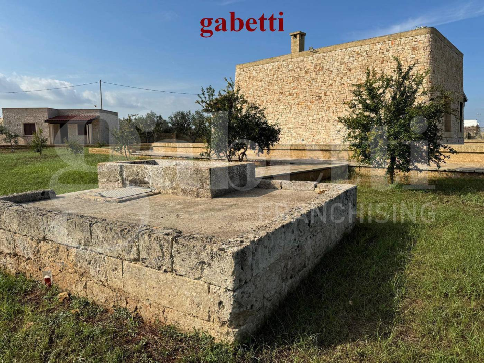 Villa - Image 8