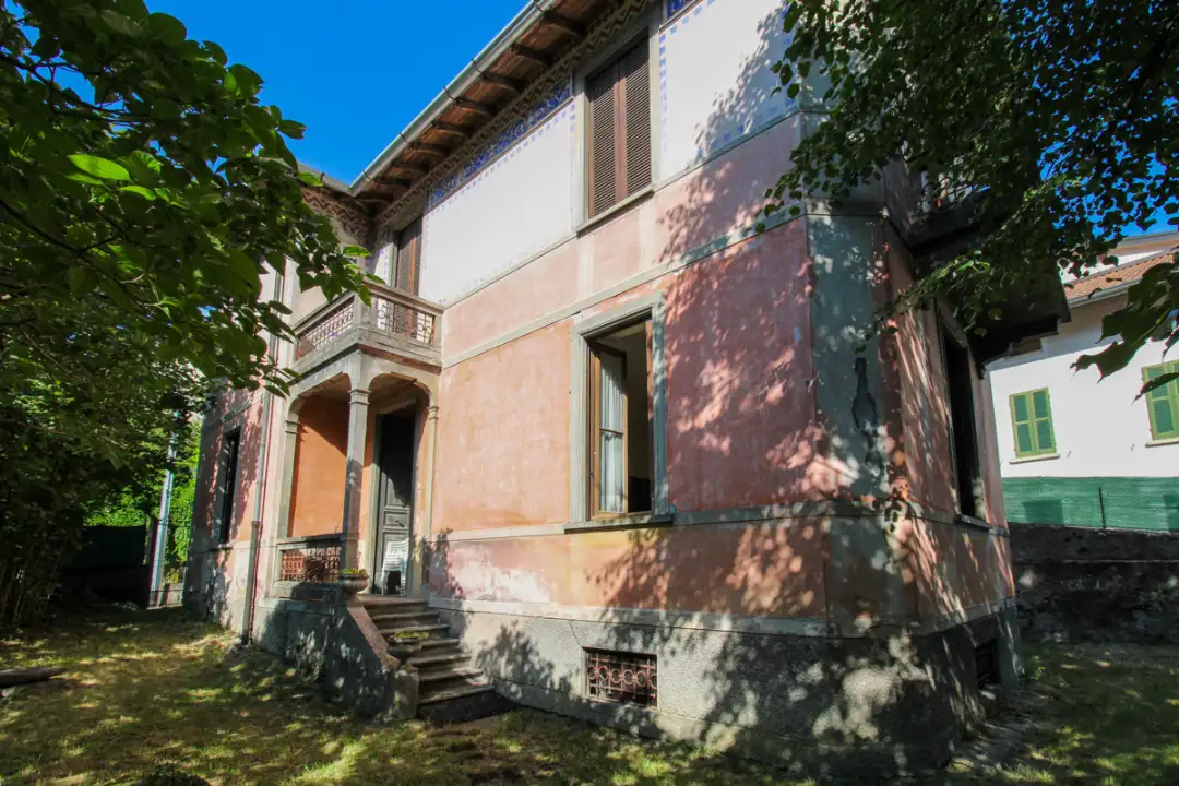 Villa - Image 3