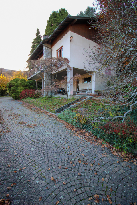 Villa - Image 3