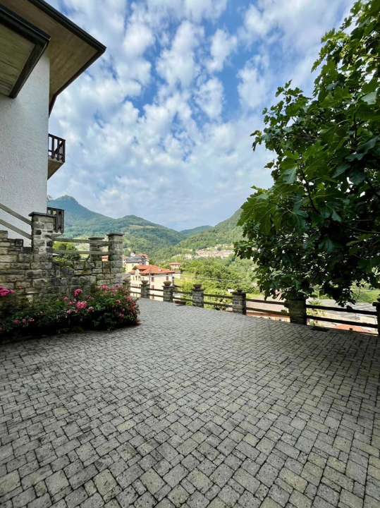 Villa - Image 8