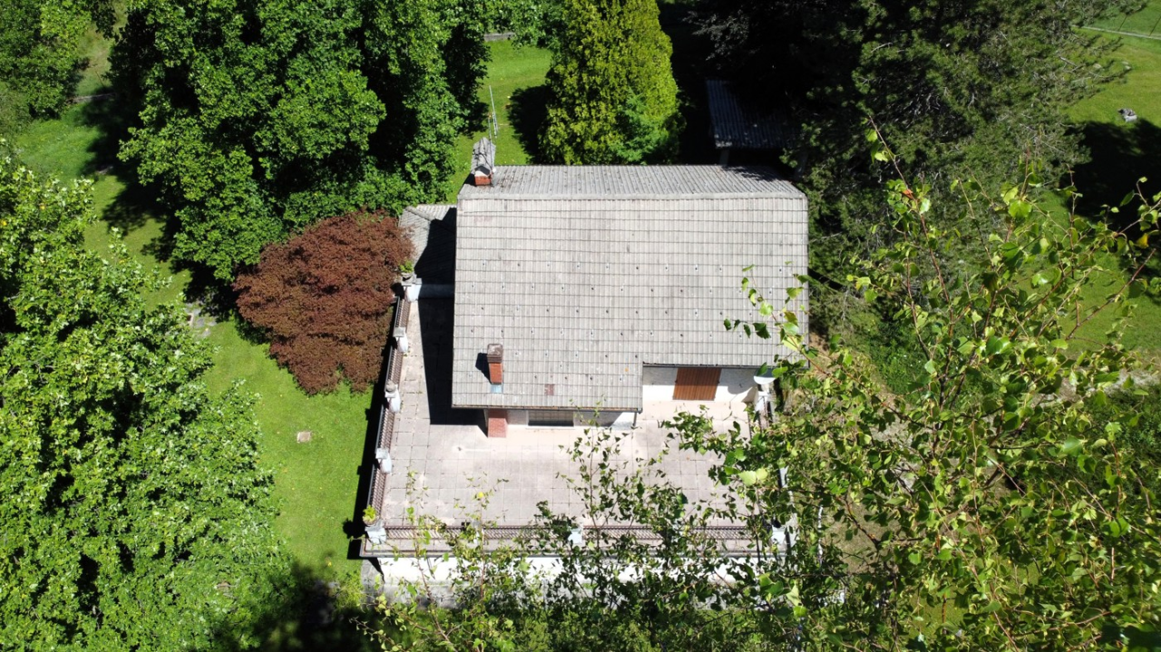 Villa - Image 2