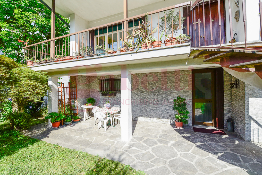 Villa - Image 5