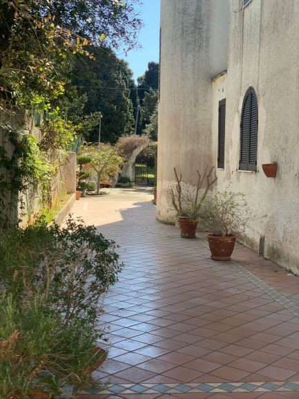 Villa - Image 14