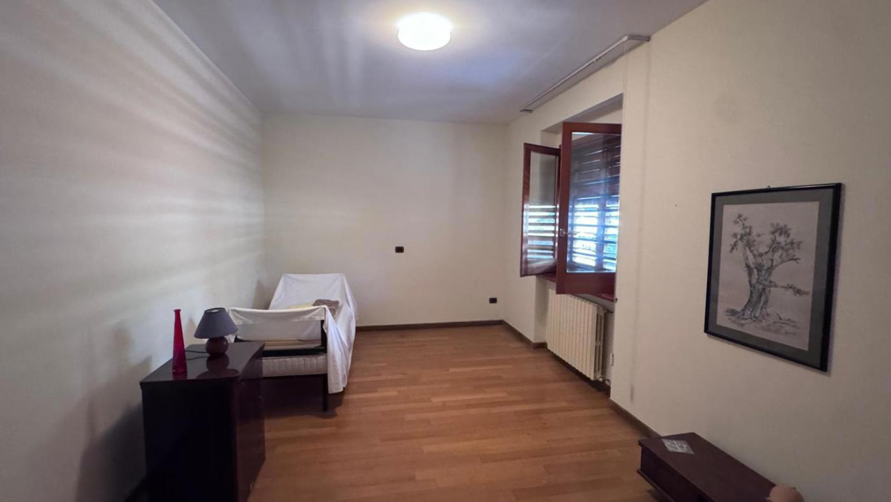 Villa - Image 7