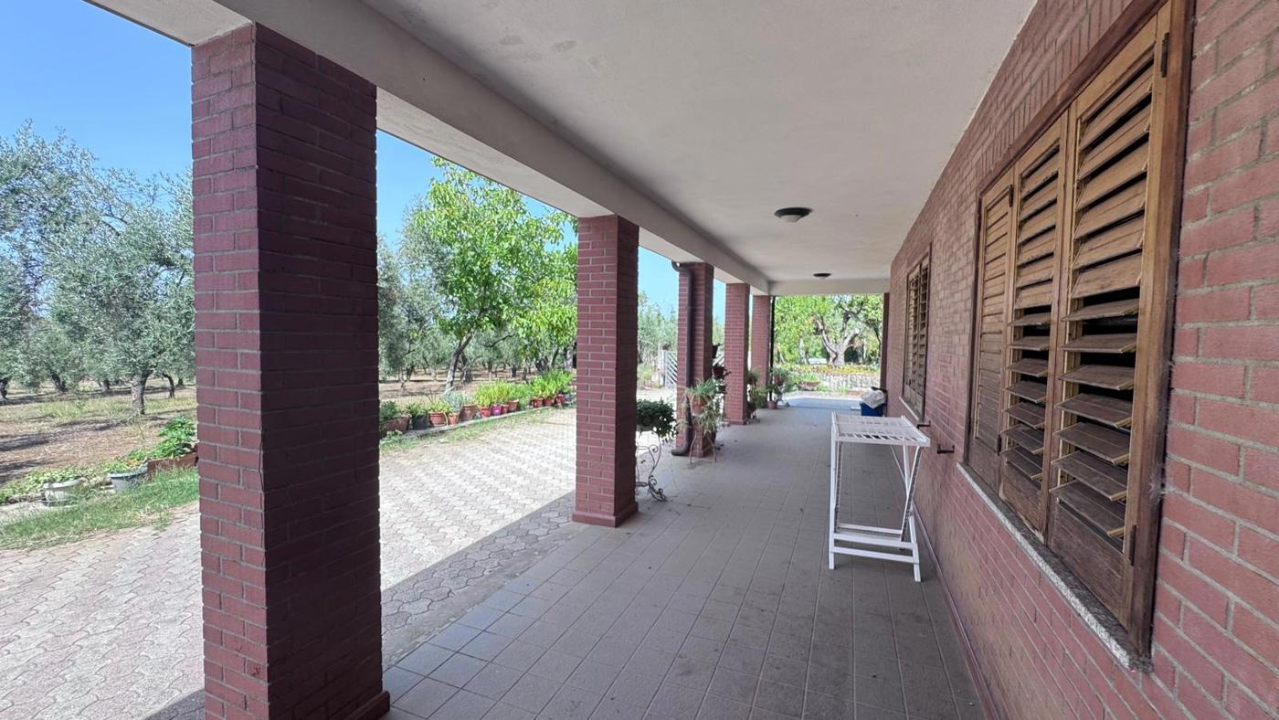 Villa - Image 25