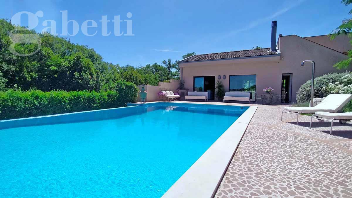 Villa - Image 23