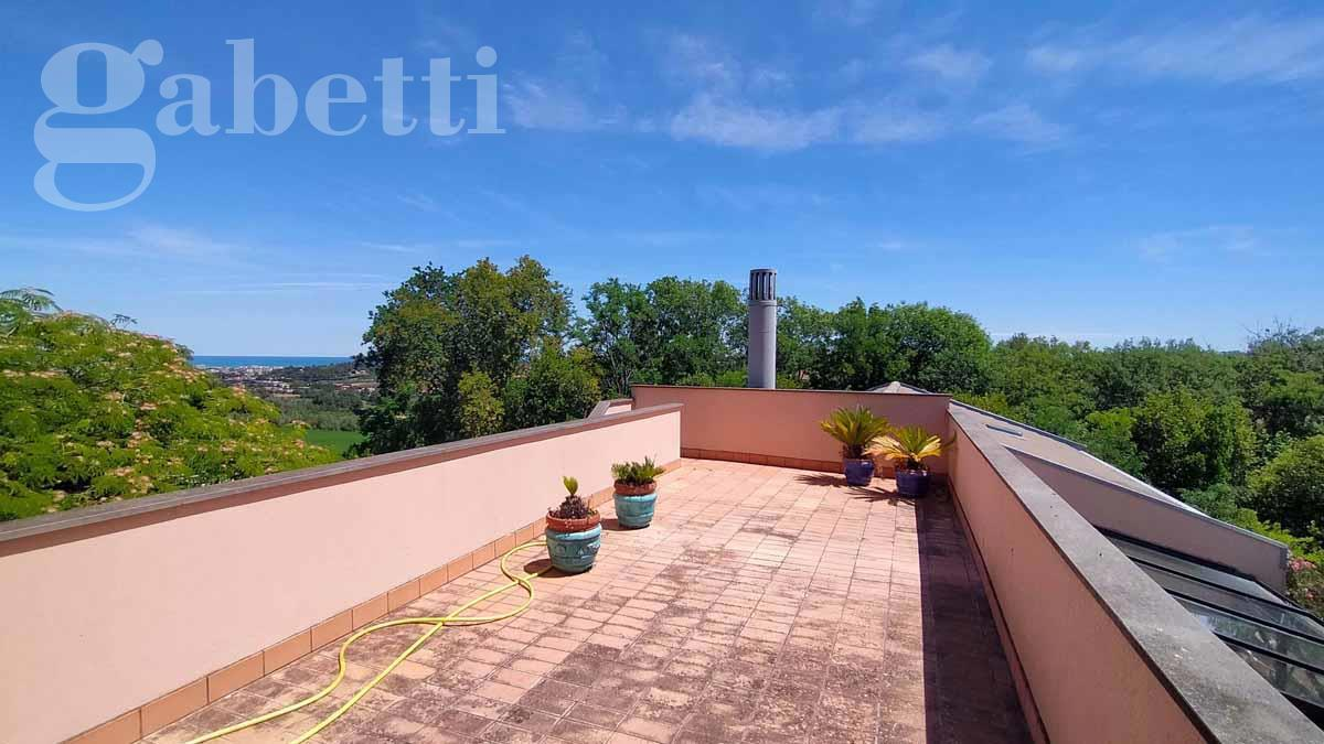 Villa - Image 17