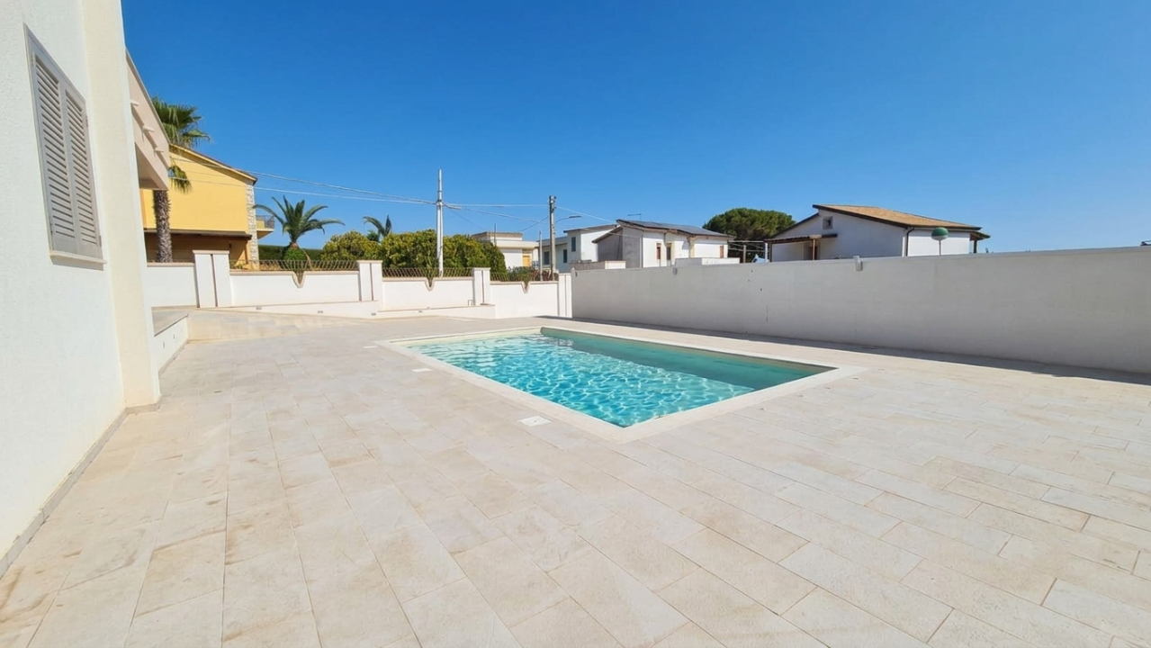 Villa - Image 3