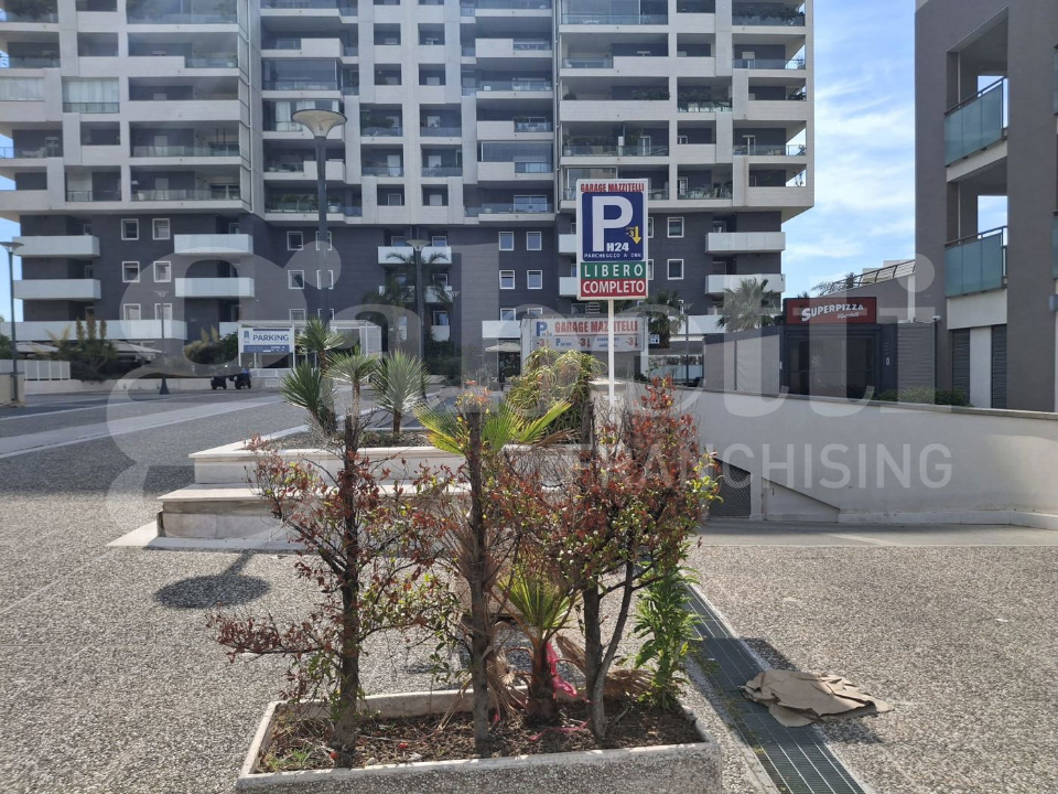 Posto Auto - Image 8