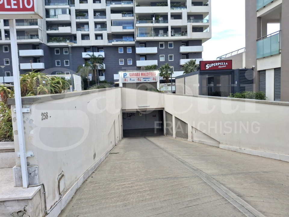 Posto Auto - Image 1
