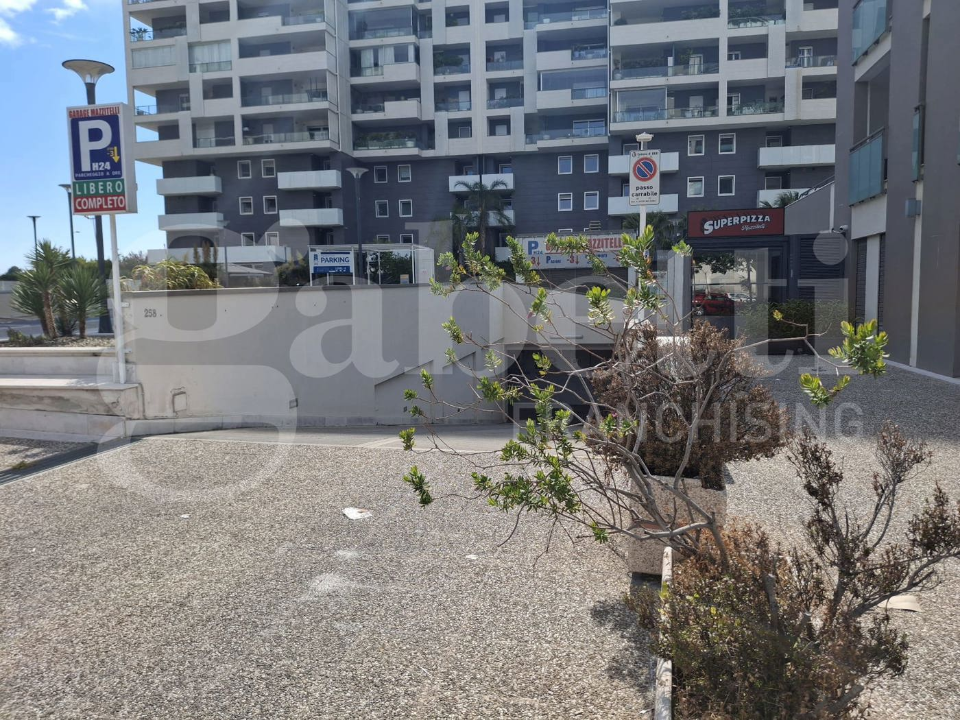 Posto Auto - Image 9