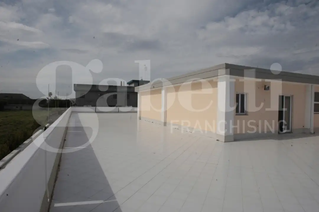 Capannone - Image 11