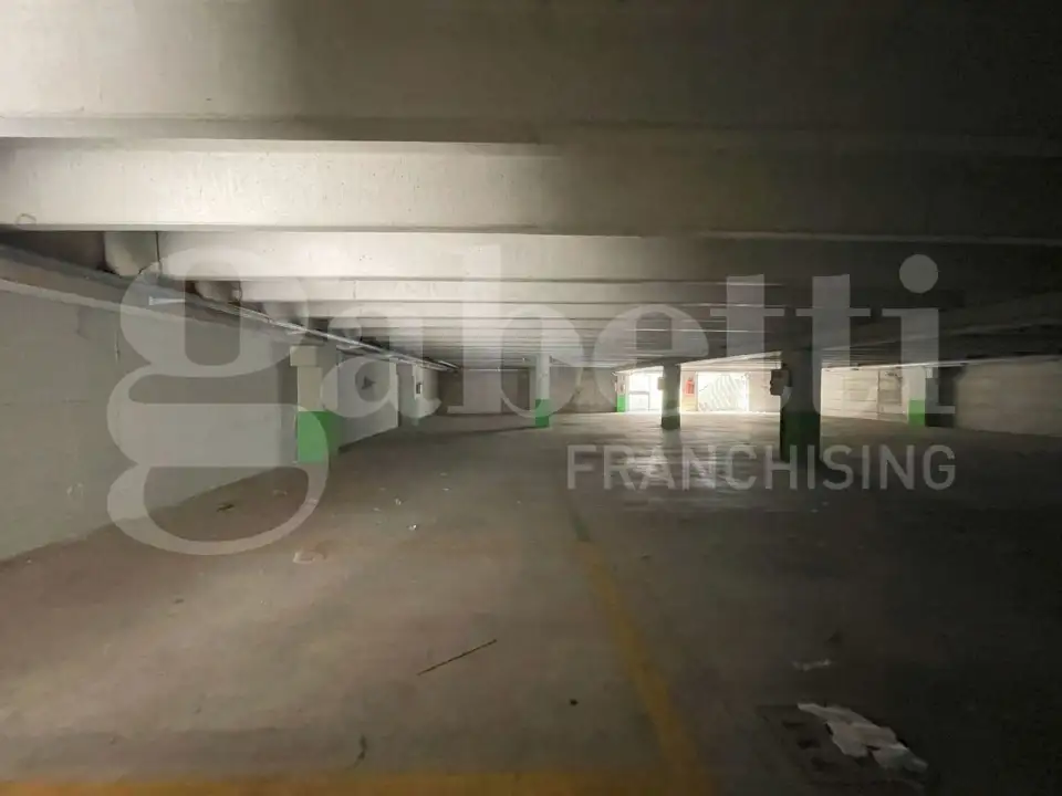 Capannone - Image 11