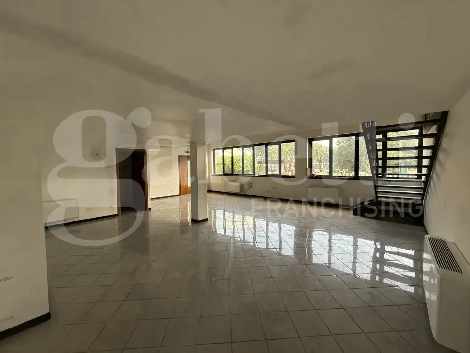 Capannone - Image 10