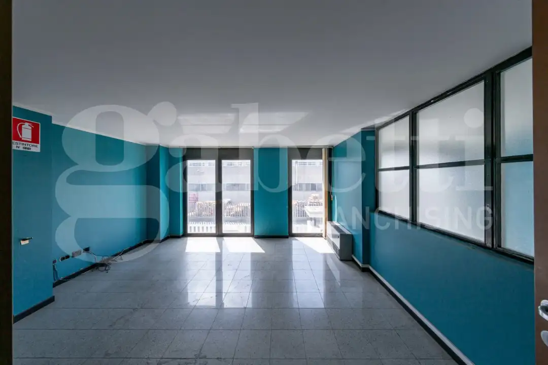 Capannone - Image 13