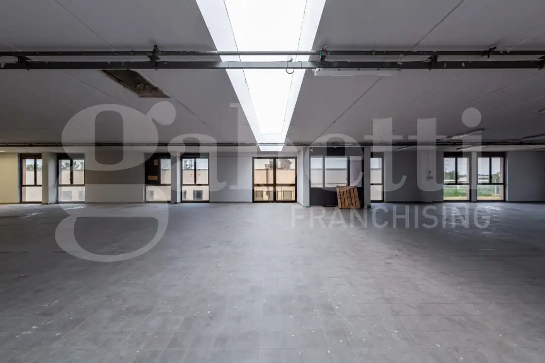 Capannone - Image 17