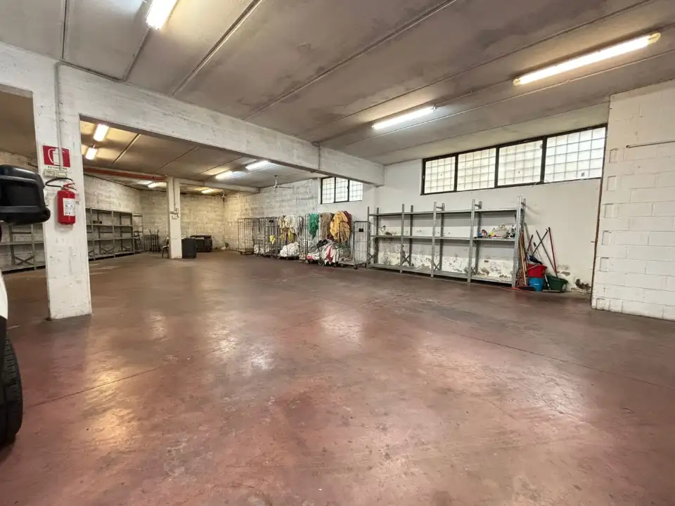 Magazzino - Image 7