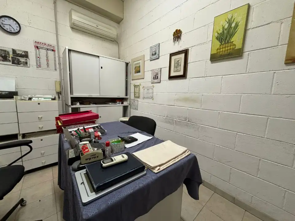 Magazzino - Image 25