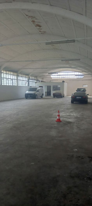 Capannone - Image 20