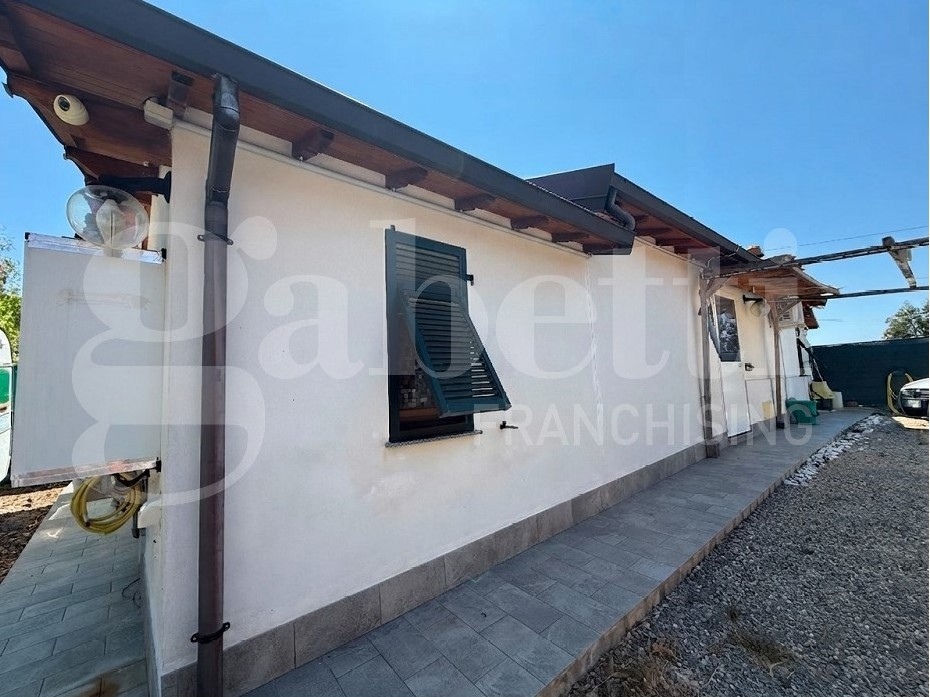 Villa - Image 3