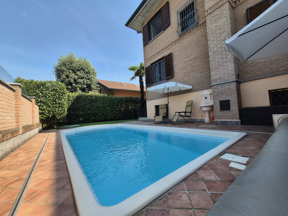 Villa - Image 5