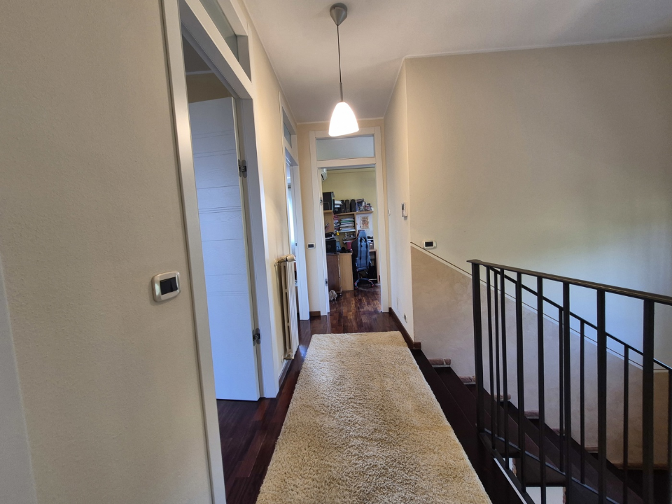 Villa - Image 31