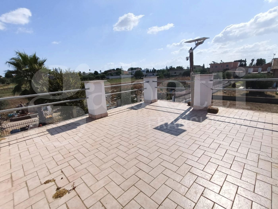 Villa - Image 20
