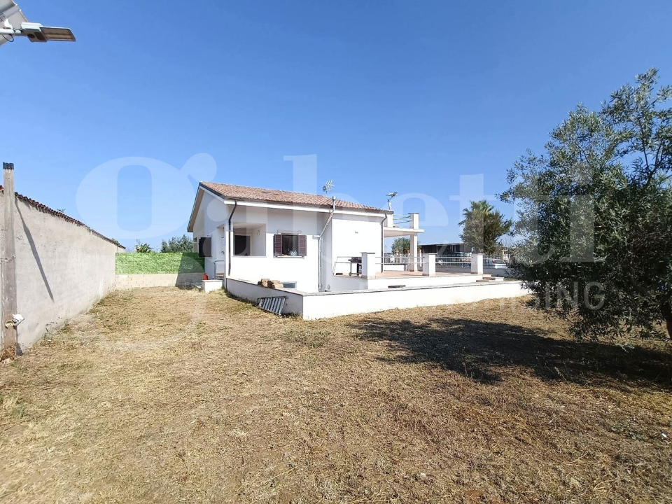 Villa - Image 3