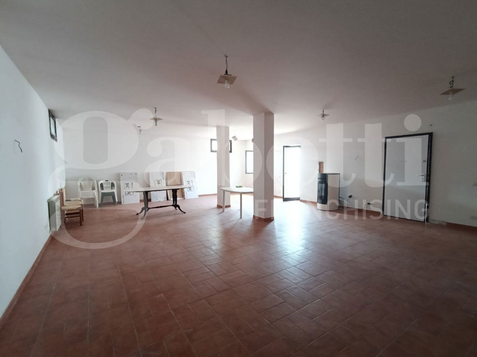 Villa - Image 22
