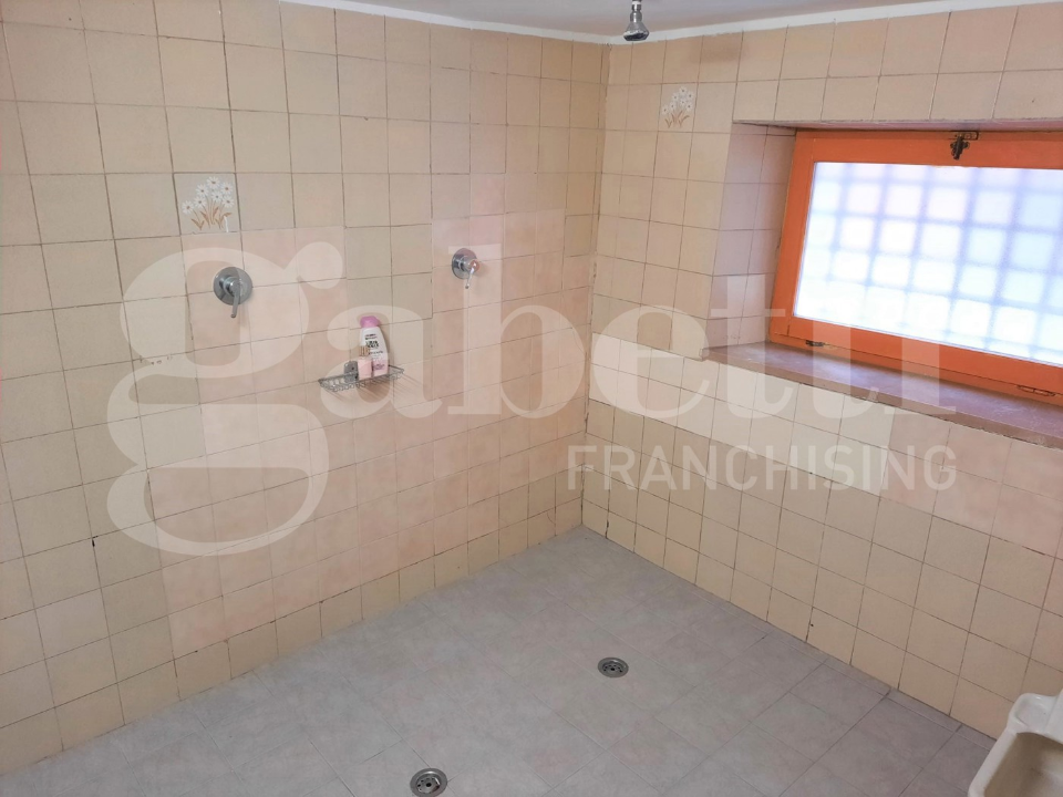 Capannone - Image 17