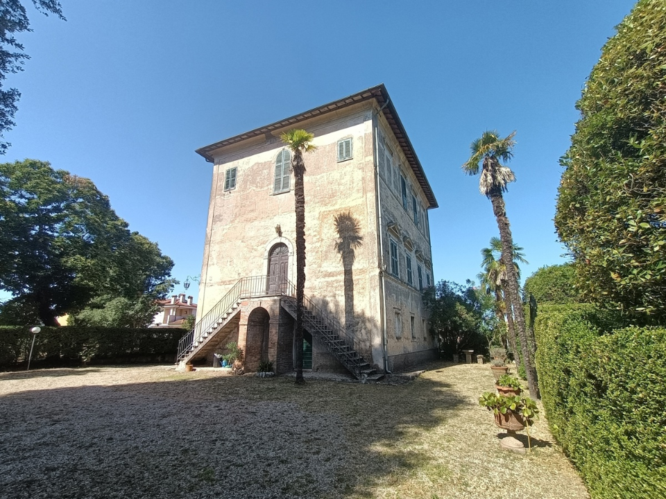 Villa - Image 37