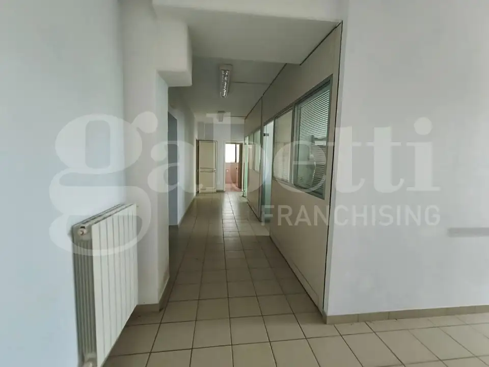 Capannone - Image 11