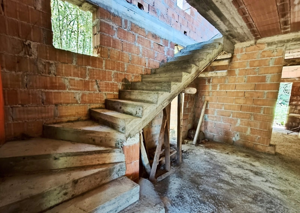 Villa - Image 10